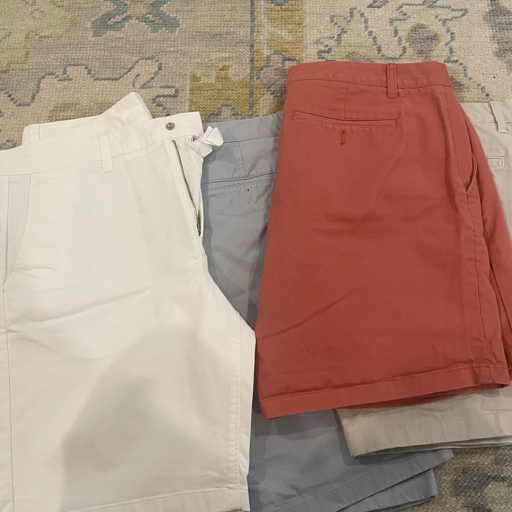 Bonobos Shorts in Light Gray and Rust khaki white 34